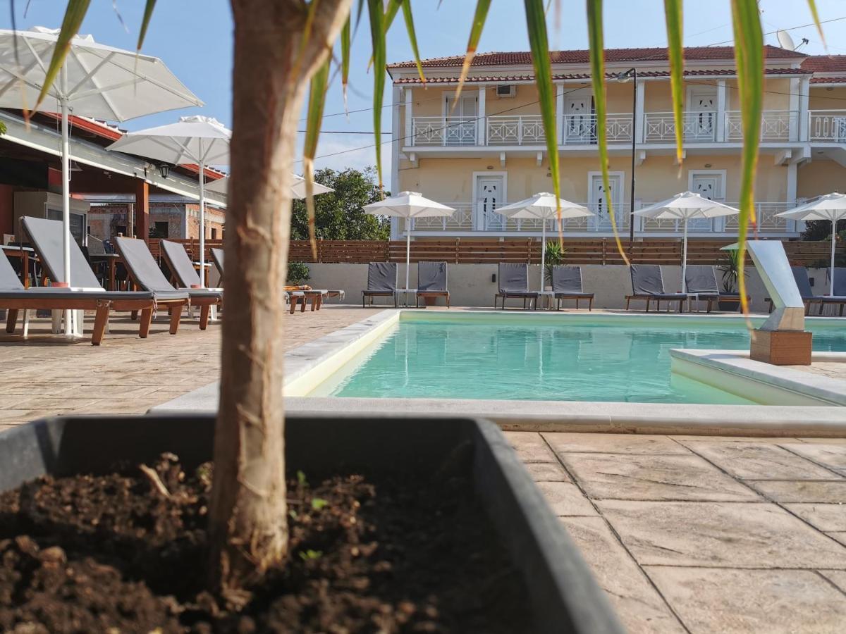 The Mathraki Studios (Adults Only) Arillas  Luaran gambar